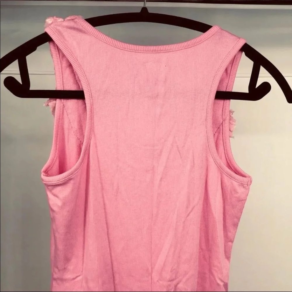 NEW Pink Racerback Ruffle Tank Top lace M - Picture 3 of 8